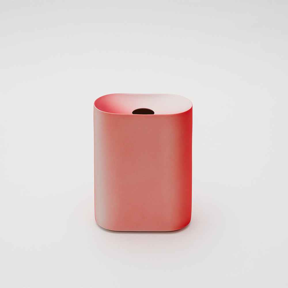 2016/ Kueng Caputo 花瓶