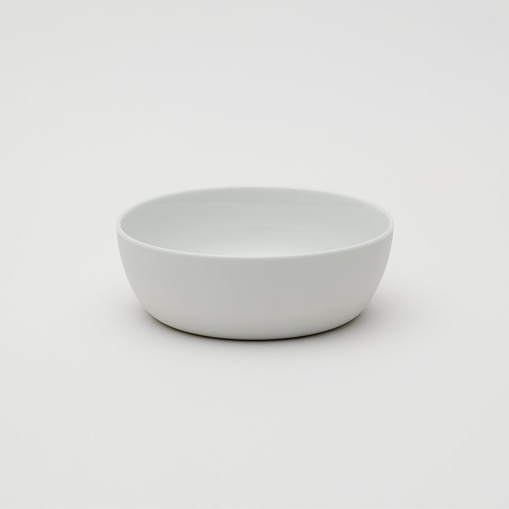 2016/ Leon Ransmeier 瓷碗