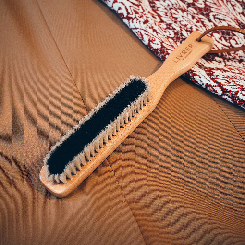 LIVRER 衣物毛刷 Clothes Brush